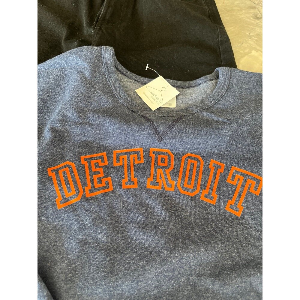 Sweatshirt retro Detroit size large nwt